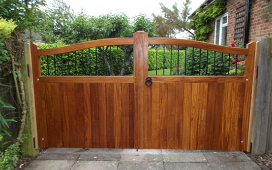 Iroko Hardwood Gates – Longman Gates